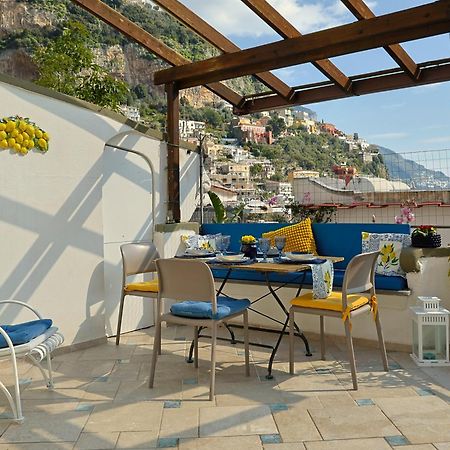 Casa Flavia Positano Center - 5 Minutes To Beach And 4 Air Conditioning Eksteriør billede
